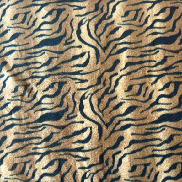 Handmade Tiger Print Double Fleece layer looped - Picture 3 of 3